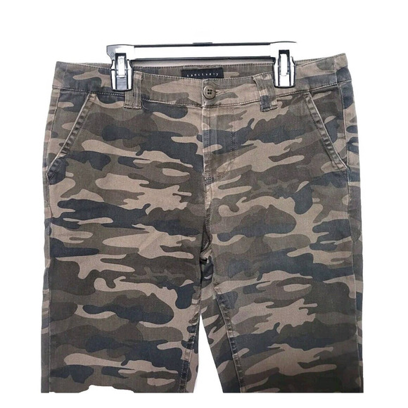 Sanctuary Camoflague Pants Women's Size 26 Mid Rise Skinny Flat Front Casual - Picture 3 of 9